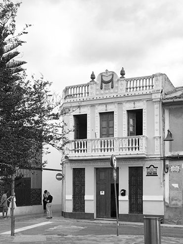Centro Tercera Edad ‘Espai Barraques’ en Catarroja <br/> Senior Center ‘Espai Barraques’ in Catarroja